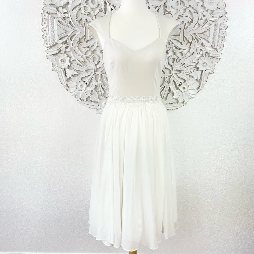 {Dress The Population} Brielle Lace-Trimmed Fit And Flare Dress, Size S